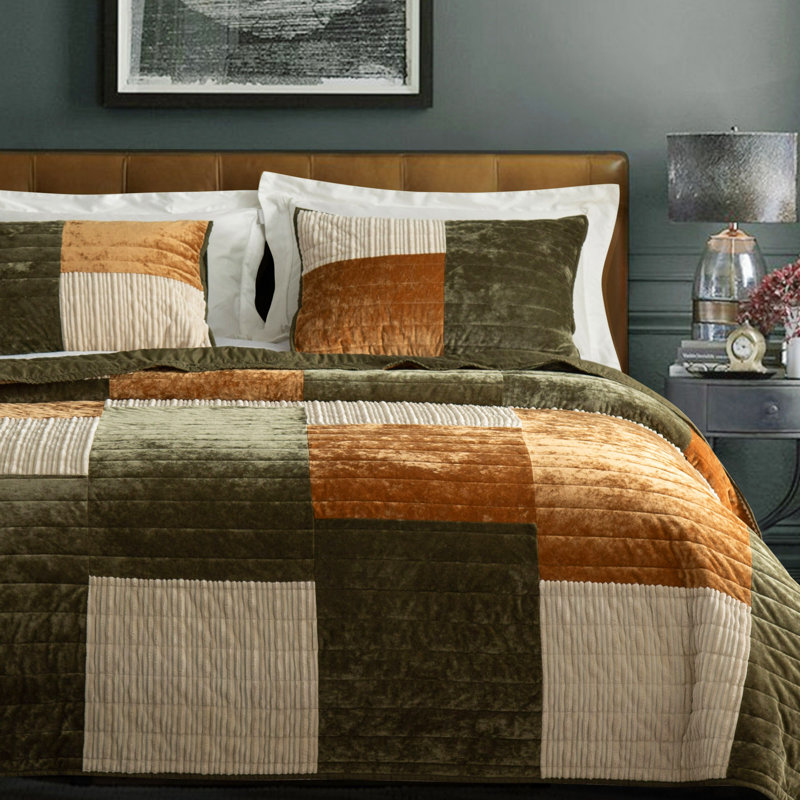 she tokyo Jenny velvet quilt 38